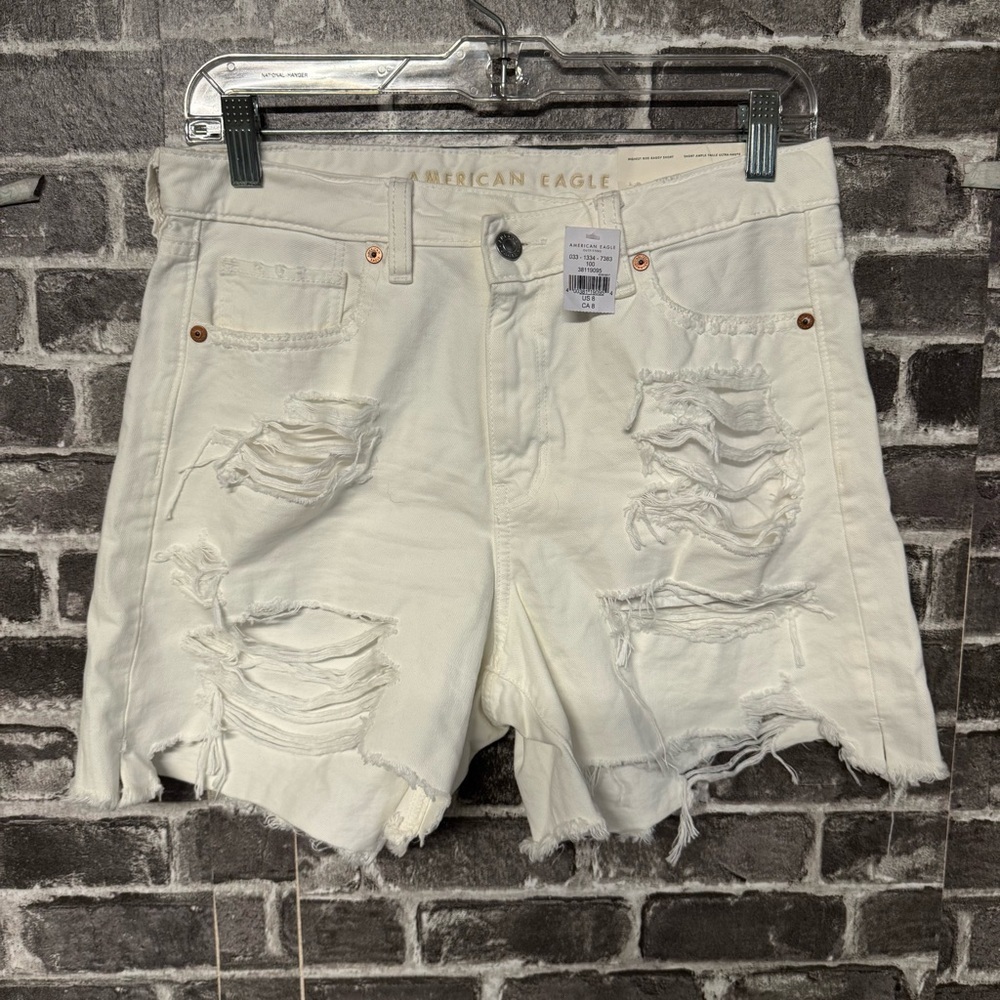 NWT American Eagle highest rise baggy short white destroyed
